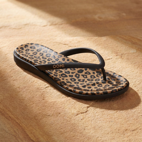 The OOMI Flip™ Miami Collection